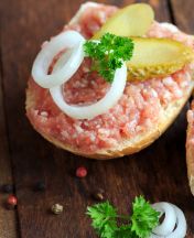 Mettbrötchen